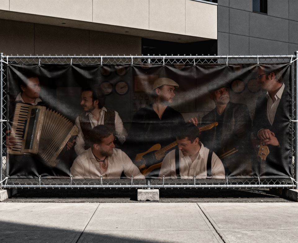 The B Street Band detail 2